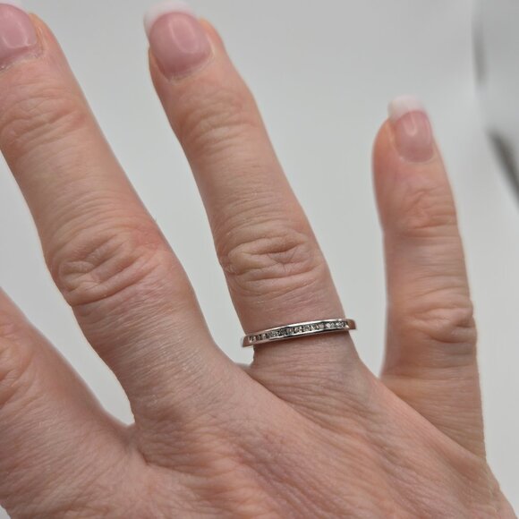 10K White Gold Diamond Band - Picture 3 of 10